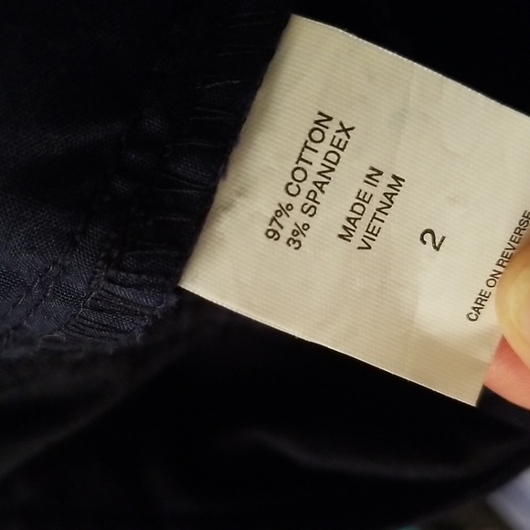 NY and Co navy blue shorts - Picture 5 of 6